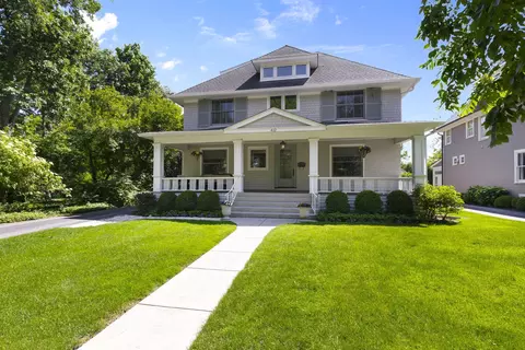 412 Cumnor Rd, Kenilworth, IL 60043