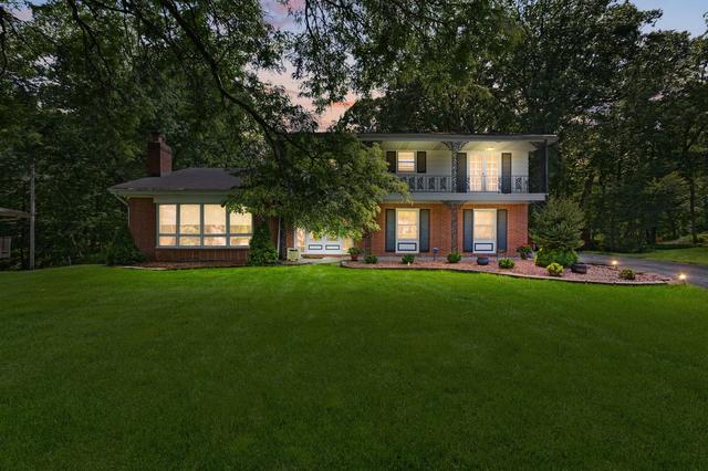 20864 Thornwood Dr, Olympia Fields, IL 60461