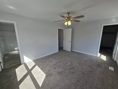 Bedroom - 4 Joseph Ct, Midlothian, IL 60445 photo 16 of 20