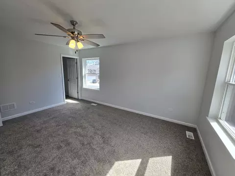 Bedroom - 4 Joseph Ct, Midlothian, IL 60445 photo 14 of 20
