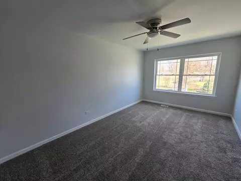 Bedroom - 4 Joseph Ct, Midlothian, IL 60445 photo 15 of 20