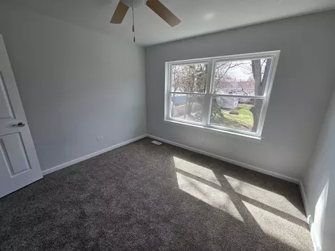 Bedroom - 4 Joseph Ct, Midlothian, IL 60445 photo 12 of 20