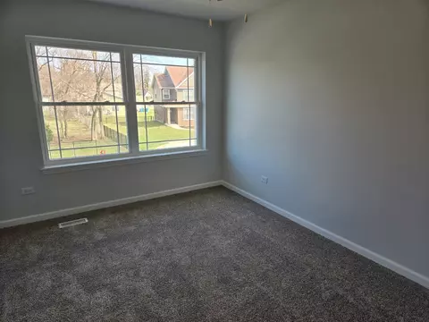 Bedroom - 4 Joseph Ct, Midlothian, IL 60445 photo 17 of 20