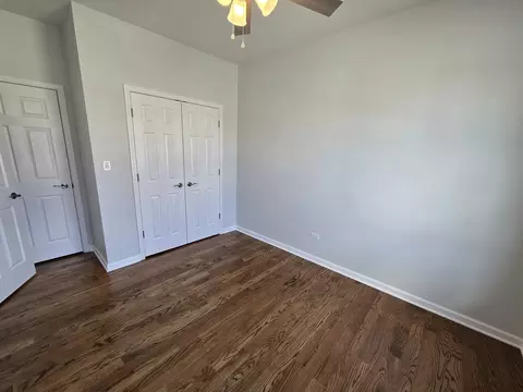 Bedroom - 4 Joseph Ct, Midlothian, IL 60445 photo 1 of 20