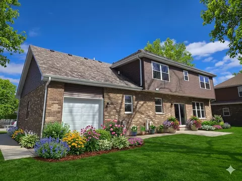 Exterior - 4 Joseph Ct, Midlothian, IL 60445 photo 2 of 3