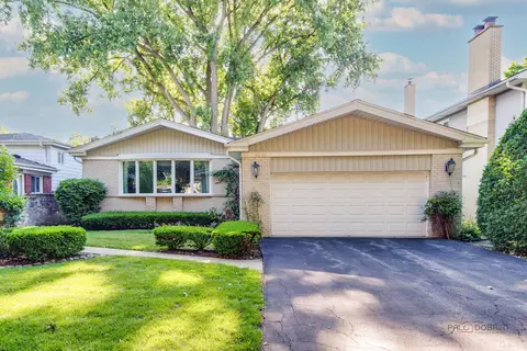9230 N Major Ave, Morton Grove, IL 60053