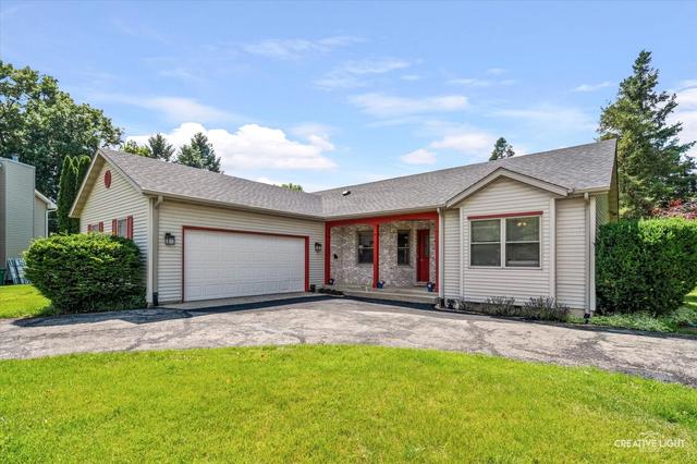435 N Hickory St, Waterman, IL 60556