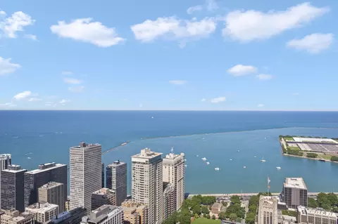 161 E Chicago Ave #50B, Chicago, IL 60611 photo 10