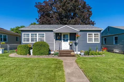 2020 N Lincoln Ave, Davenport, IA 52804