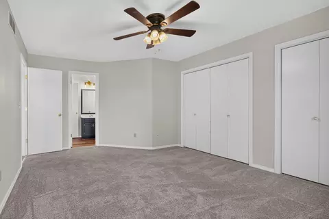 8 Rounds Rd, Bloomington, IL 61704 photo 18