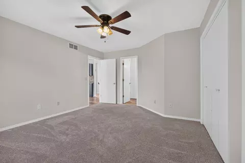 8 Rounds Rd, Bloomington, IL 61704 photo 19