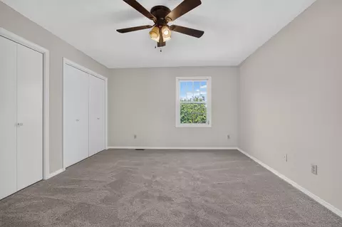 8 Rounds Rd, Bloomington, IL 61704 photo 17
