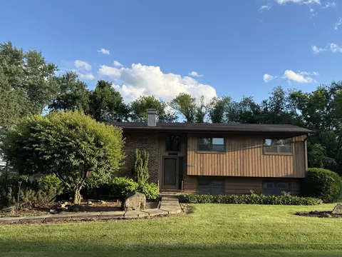 32 W717 Hecker Dr, Dundee, IL 60118