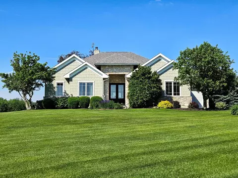 14183 Thomson Rd, Thomson, IL 61285