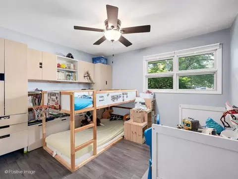 1912 E Willow Ave, Wheaton, IL 60187 photo 13