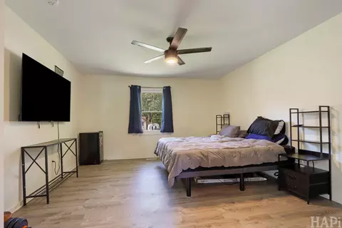 Bedroom - 509 Rand Dr, Mchenry, IL 60051 photo 5 of 9