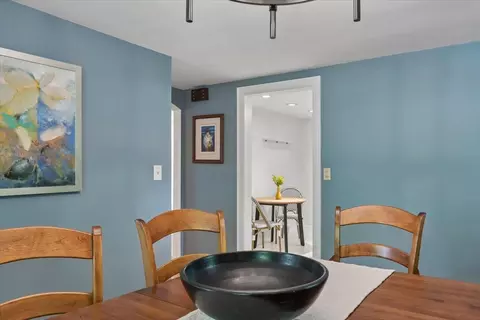 Dining - Undisclosed, Glenview, IL 60025 photo 2 of 2