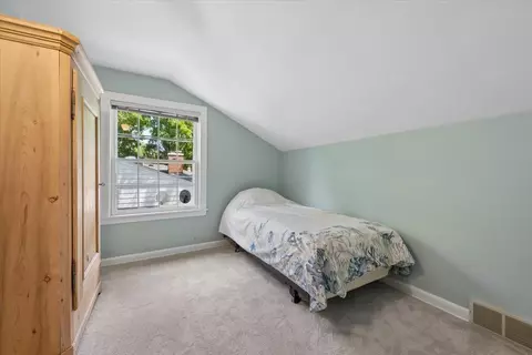 Bedroom - Undisclosed, Glenview, IL 60025 photo 2 of 2