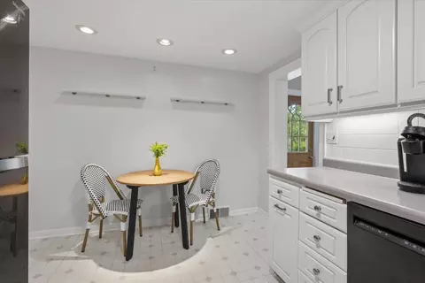 Kitchen - Undisclosed, Glenview, IL 60025 photo 3 of 3