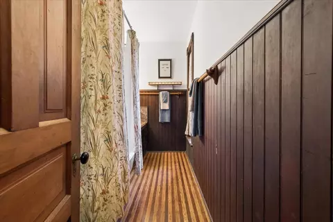 Entry Way - 1220 Maple Ave, Evanston, IL 60202 photo 12 of 13