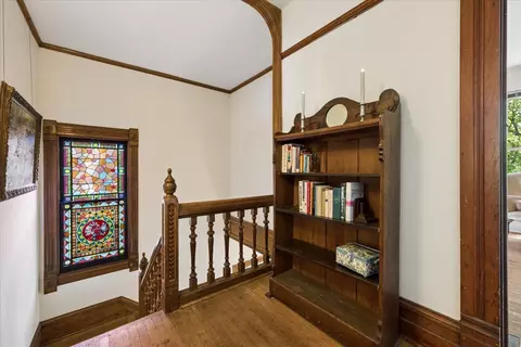 Entry Way - 1220 Maple Ave, Evanston, IL 60202 photo 11 of 13