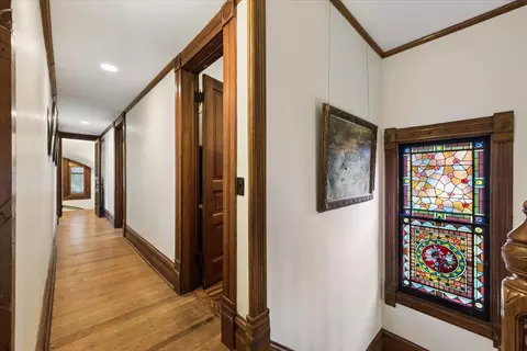 Entry Way - 1220 Maple Ave, Evanston, IL 60202 photo 10 of 13