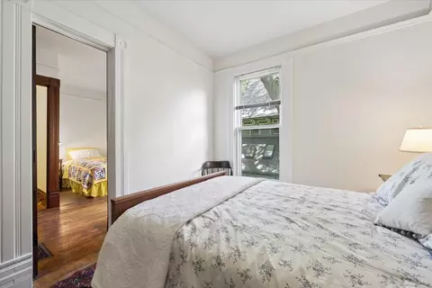 Bedroom - 1220 Maple Ave, Evanston, IL 60202 photo 6 of 9