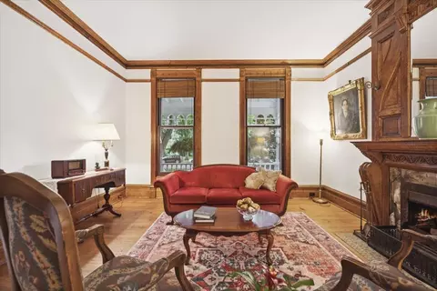 Living - 1220 Maple Ave, Evanston, IL 60202 photo 6 of 9