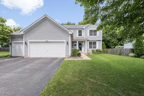 596 W Dalton Dr, Round Lake, IL 60073