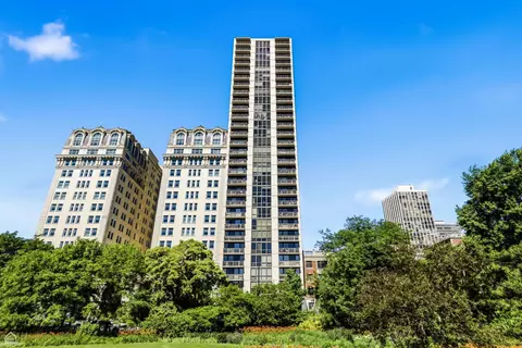 2314 N Lincoln Park W #9N, Chicago, IL 60614