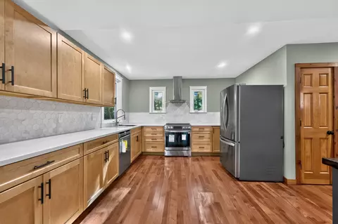 Kitchen - 704 N Kaskaskia Dr, Dixon, IL 61021 photo 3 of 5