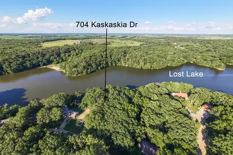 View/Area - 704 N Kaskaskia Dr, Dixon, IL 61021 photo 1 of 5