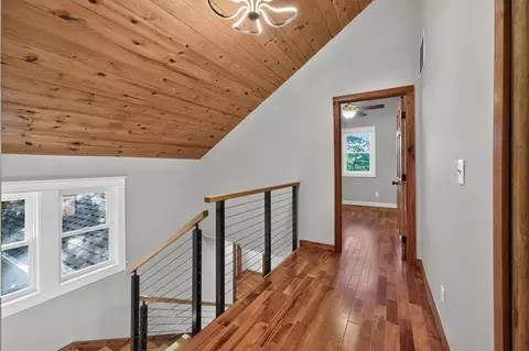 Entry Way - 704 N Kaskaskia Dr, Dixon, IL 61021 photo 4 of 5