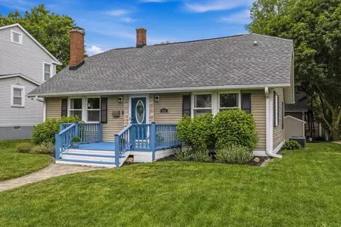 Other - 210 E Logan St, Arthur, IL 61911 photo 1 of 10