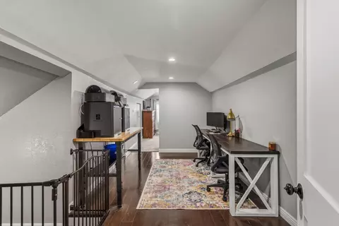 Entry Way - 210 E Logan St, Arthur, IL 61911 photo 5 of 5