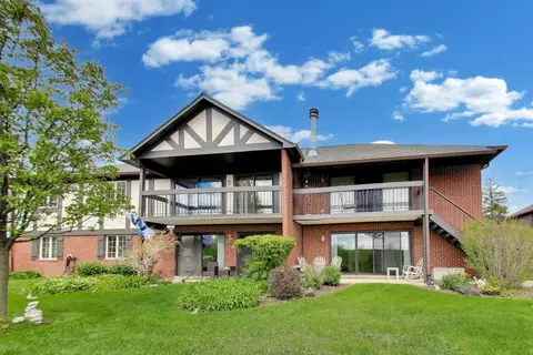 Other - 245 Windsor Ln #C, Willowbrook, IL 60527 photo 8 of 9