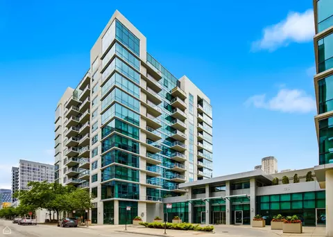 123 S Green St #704B, Chicago, IL 60607 photo 2