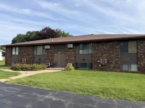 511 E High St #5, Morrison, IL 61270