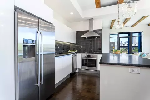 1600 S Jefferson St #304, Chicago, IL 60616