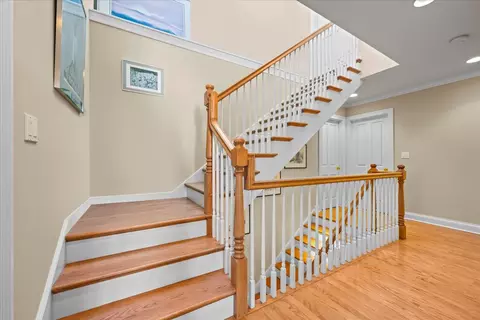 Entry Way - 2142 Harrison St, Glenview, IL 60025 photo 5 of 8