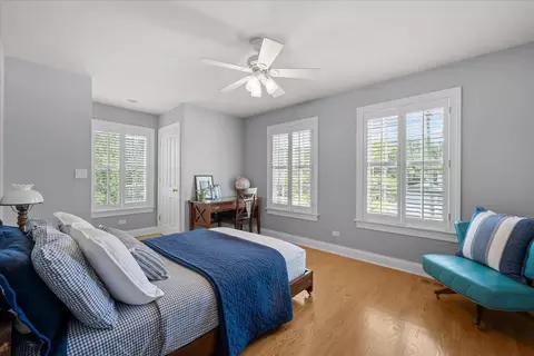 Bedroom - 2142 Harrison St, Glenview, IL 60025 photo 4 of 6