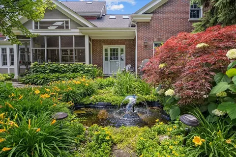 Exterior - 2142 Harrison St, Glenview, IL 60025 photo 18 of 22