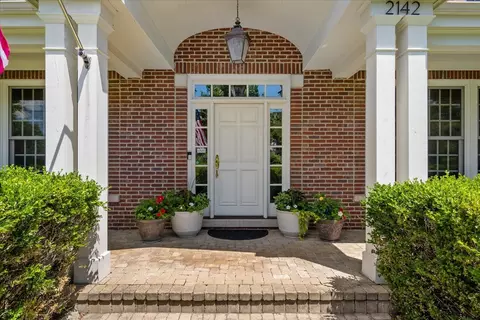 Exterior - 2142 Harrison St, Glenview, IL 60025 photo 5 of 22