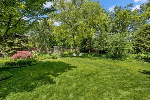 Exterior - 2142 Harrison St, Glenview, IL 60025 photo 19 of 22