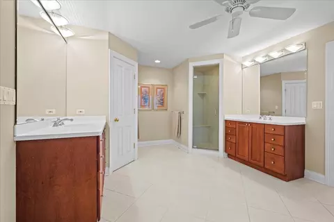 Bath - 2142 Harrison St, Glenview, IL 60025 photo 1 of 5