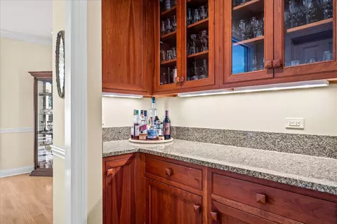 Kitchen - 2142 Harrison St, Glenview, IL 60025 photo 4 of 8