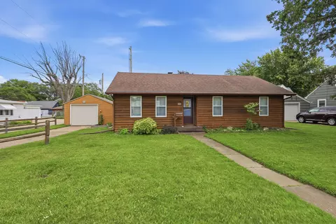 1116 53rd St, Moline, IL 61265 photo 3