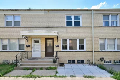 7911 North Ave #C, River Forest, IL 60305