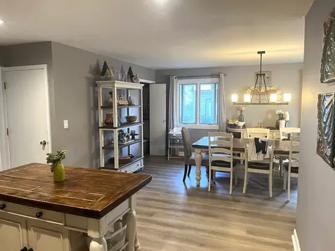 Dining - 3600 Brookmeade Dr, Rolling Meadows, IL 60008 photo 1 of 2