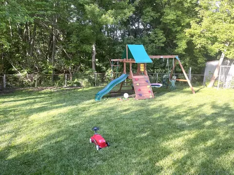 Exterior - 3600 Brookmeade Dr, Rolling Meadows, IL 60008 photo 3 of 4